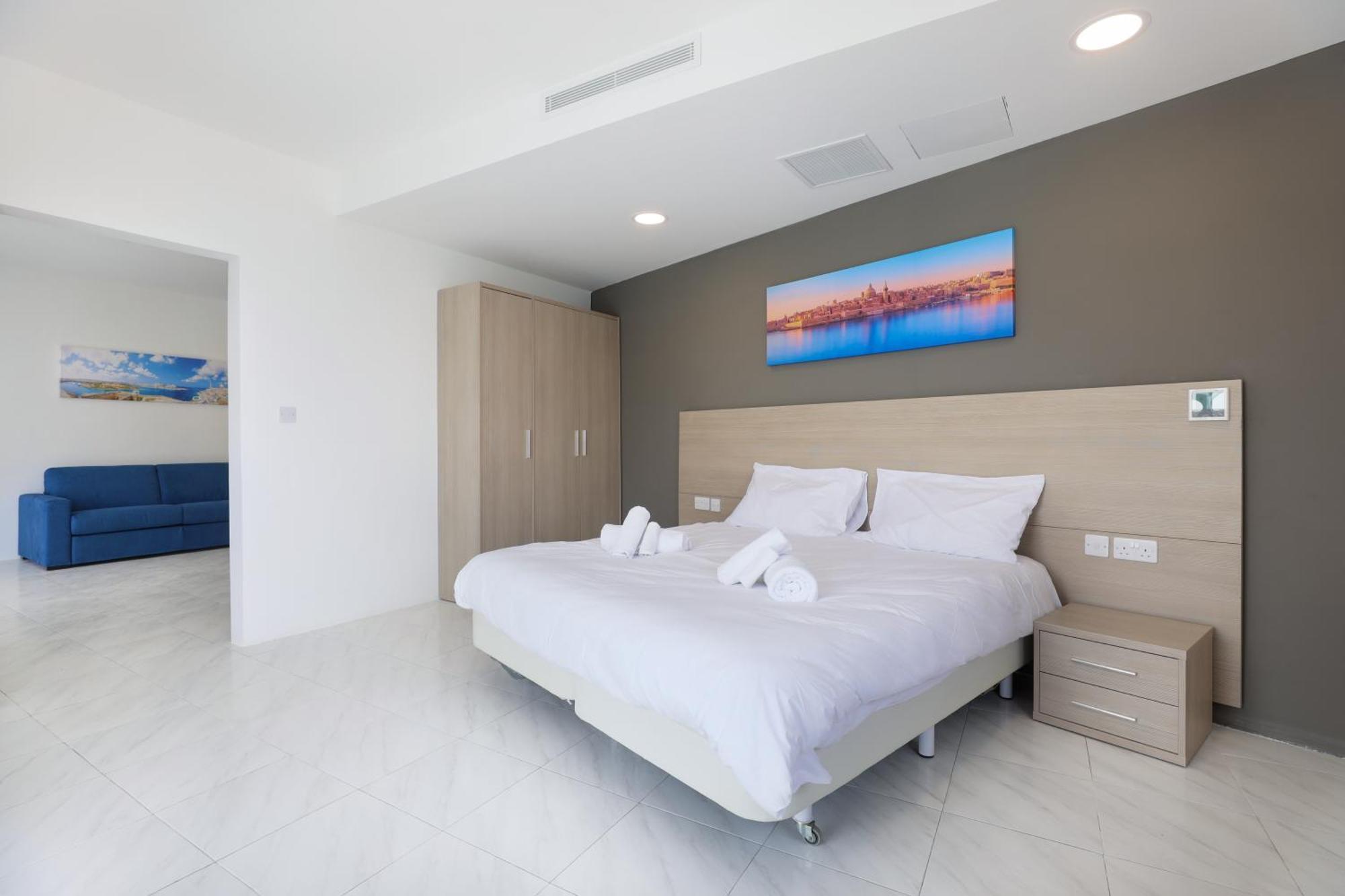 Seaview Stays St. Paul's Bay Room photo